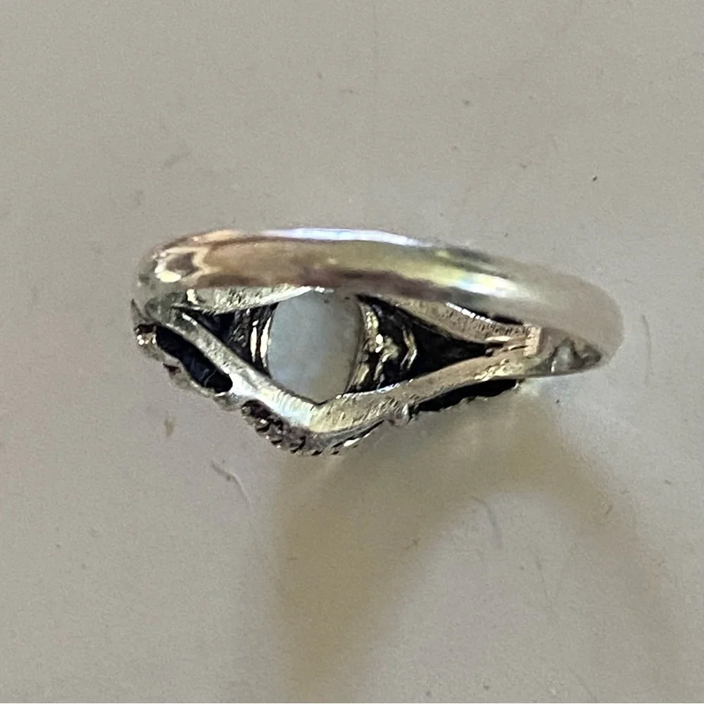 N/A sterling moonstone